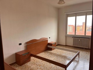 Bilocale in Vendita a Nichelino, 83'000&euro;, 55 m²