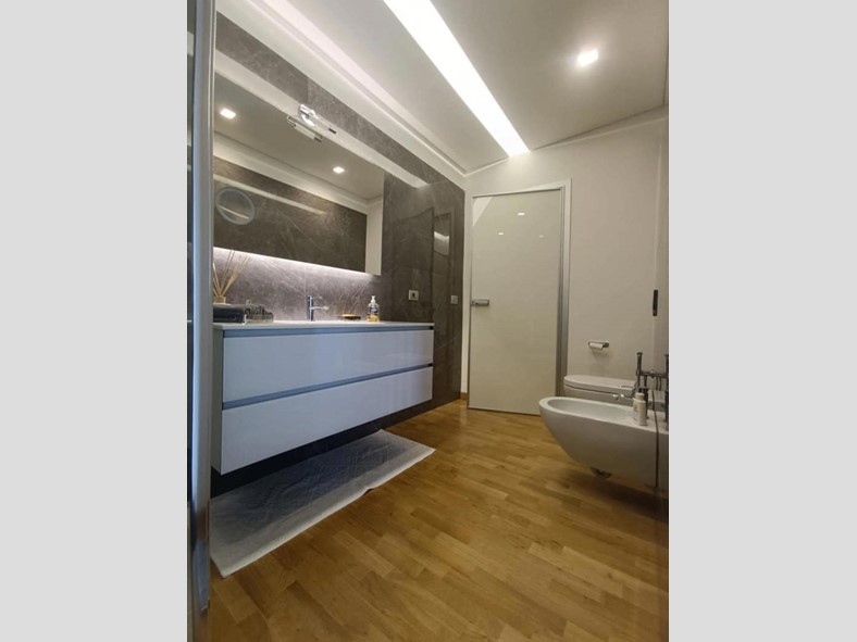 Quadrilocale in Vendita a Saluzzo, 390'000&euro;, 105 m², con Box