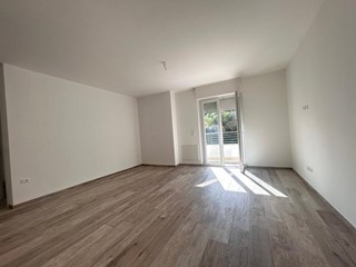 Trilocale in Affitto a Pescara, 751&euro;, 60 m²