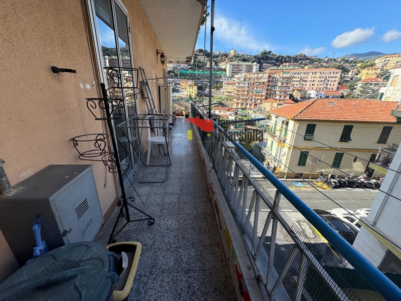 Trilocale in Vendita a Sanremo, 159'000&euro;, 80 m²
