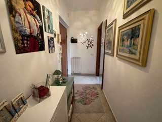 Trilocale in Vendita a La Spezia, 110'000&euro;, 75 m², arredato