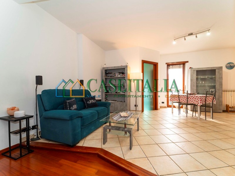 Trilocale in Vendita a Avigliana, 159'000&euro;, 87 m²