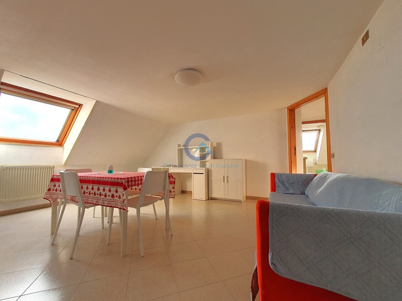 Trilocale in Affitto a Catanzaro, zona Stadio, 450&euro;, 65 m², arredato