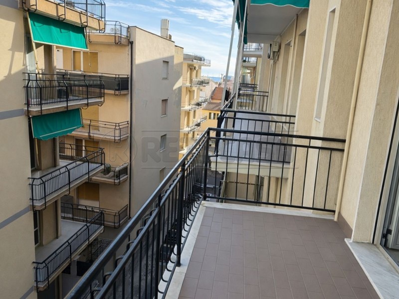 Appartamento in Vendita a Loano, 319'000&euro;, 90 m²