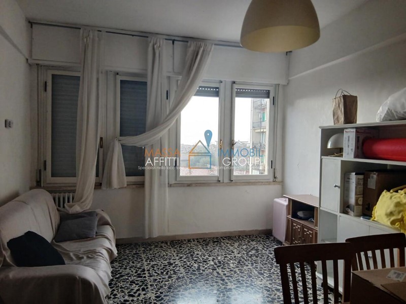 Trilocale in Vendita a Massa, 160'000&euro;, 74 m²