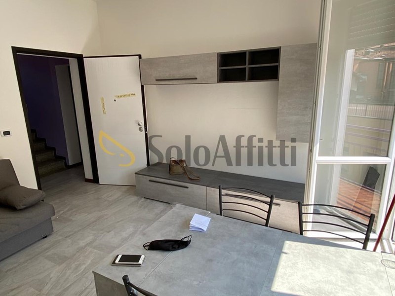Bilocale in Affitto a Uggiate con Ronago, 800&euro;, 50 m², arredato