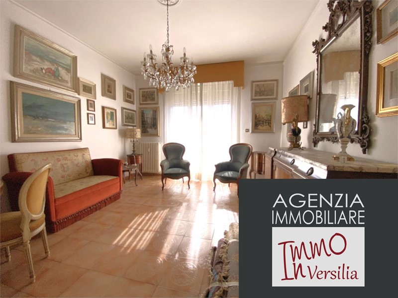 Appartamento in Vendita a Viareggio, 275'000&euro;, 140 m²
