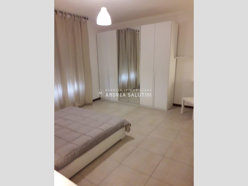 Appartamento in Vendita a Pontedera, 136'000&euro;, 100 m², arredato, con Box