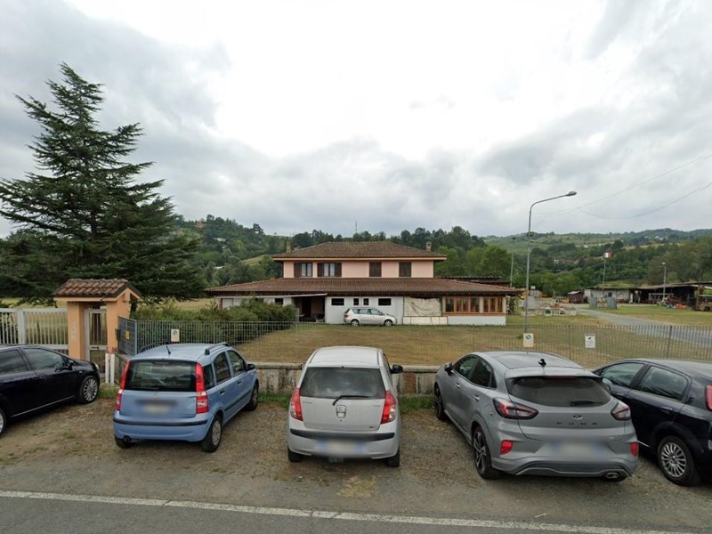 Appartamento in Vendita a Acqui Terme, 190'135&euro;, 624 m², con Box