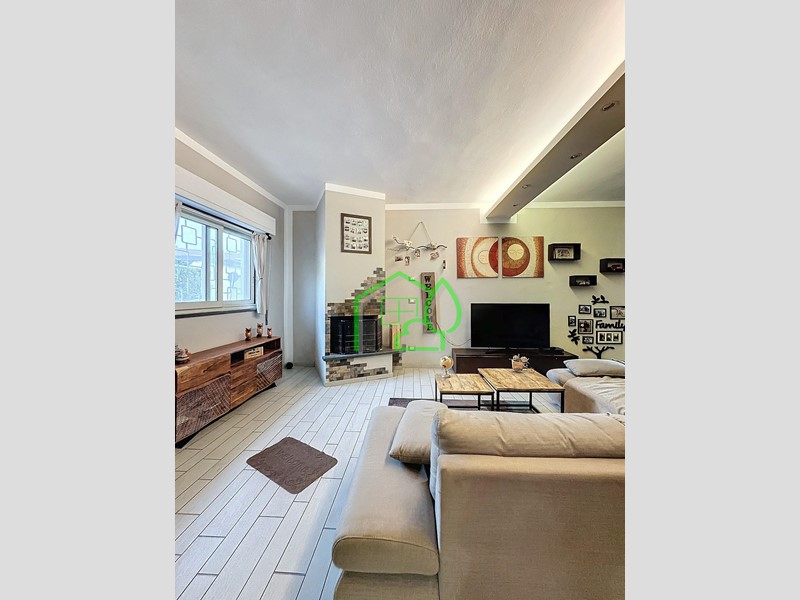 Appartamento in Vendita a Viareggio, 320'000&euro;, 135 m², arredato