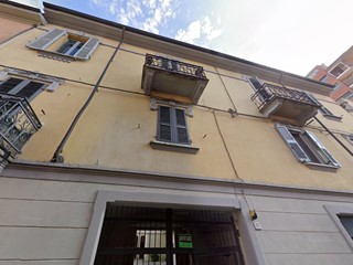 Appartamento in Vendita a Alessandria, 22'650&euro;, 211 m²