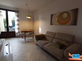 Trilocale in Vendita a Casole d'Elsa, zona Cavallano, 150'000&euro;, 83 m², con Box