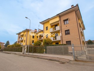 Trilocale in Vendita a Magenta, 210'000&euro;, 80 m²