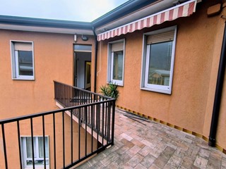 Trilocale in Vendita a Civate, 130'000&euro;, 100 m²