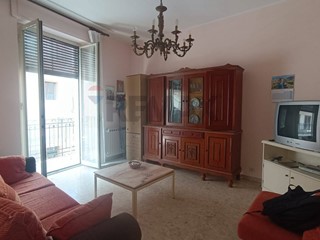 Quadrilocale in Vendita a Taormina, 430'000&euro;, 77 m²