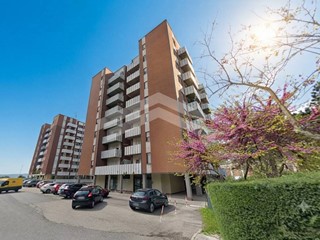 Quadrilocale in Vendita a Campobasso, 100'000&euro;, 129 m²