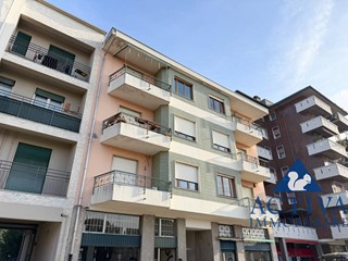 Trilocale in Vendita a Olgiate Olona, 79'000&euro;, 88 m²