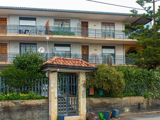 Appartamento in Vendita a Mascalucia, 159'000&euro;, 159 m²