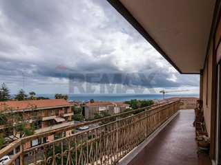 Appartamento in Vendita a Tremestieri Etneo, 279'000&euro;, 204 m²