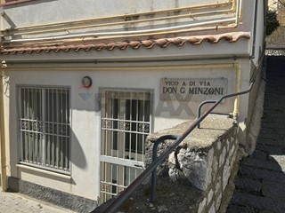 Bilocale in Vendita a Taormina, 195'000&euro;, 45 m²