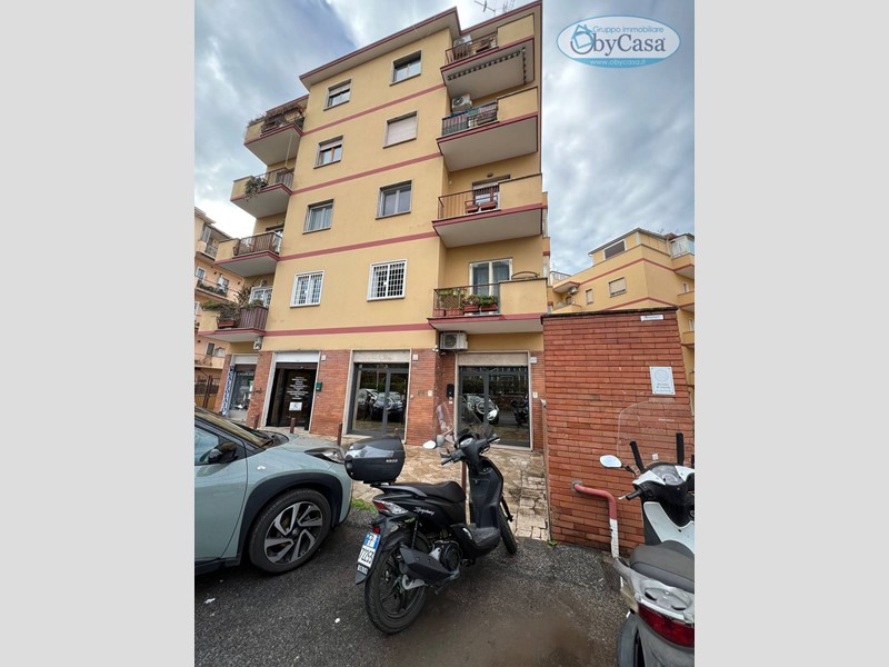 Bilocale in Vendita a Roma, 175'000&euro;, 45 m²