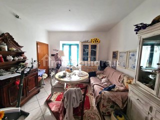 Quadrilocale in Vendita a Castellina Marittima, 75'000&euro;, 65 m²