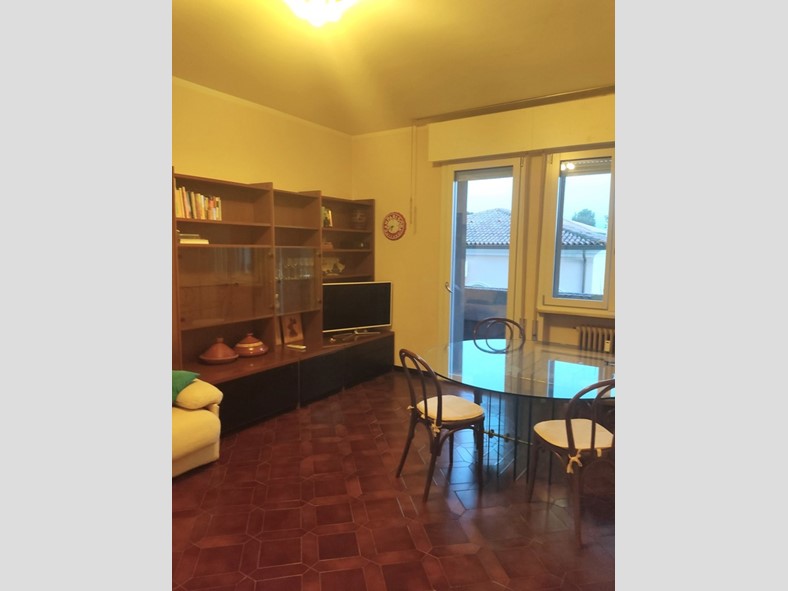 Quadrilocale in Affitto a Adria, 650&euro;, 100 m², arredato, con Box