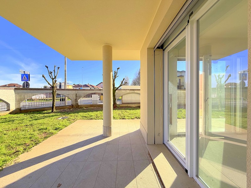 Trilocale in Vendita a Casorezzo, 349'000&euro;, 122 m², con Box