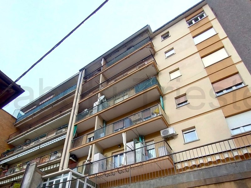 Bilocale in Affitto a Trieste, 730&euro;, 79 m², arredato