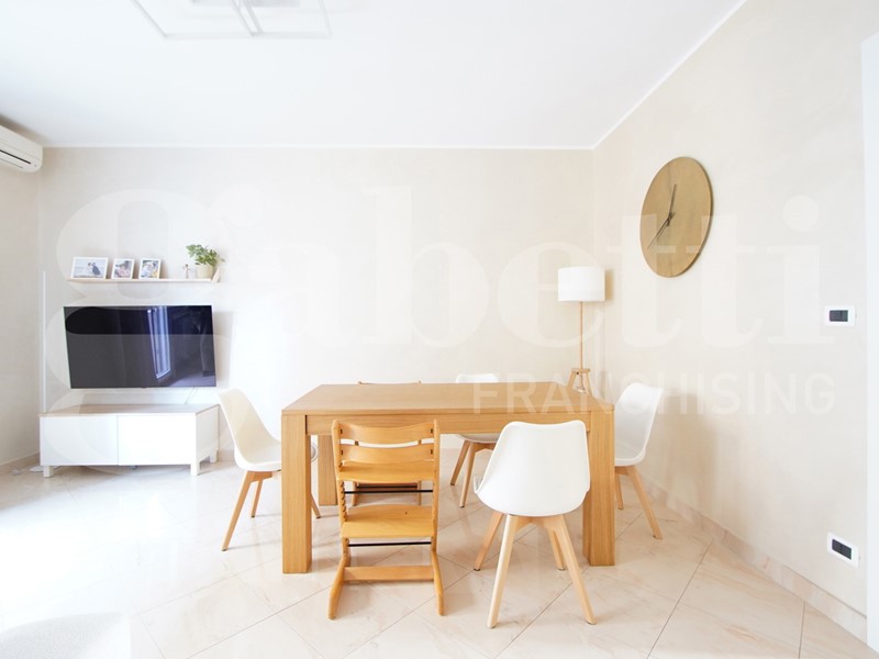 Appartamento in Vendita a Venezia, 173'000&euro;, 105 m², arredato, con Box