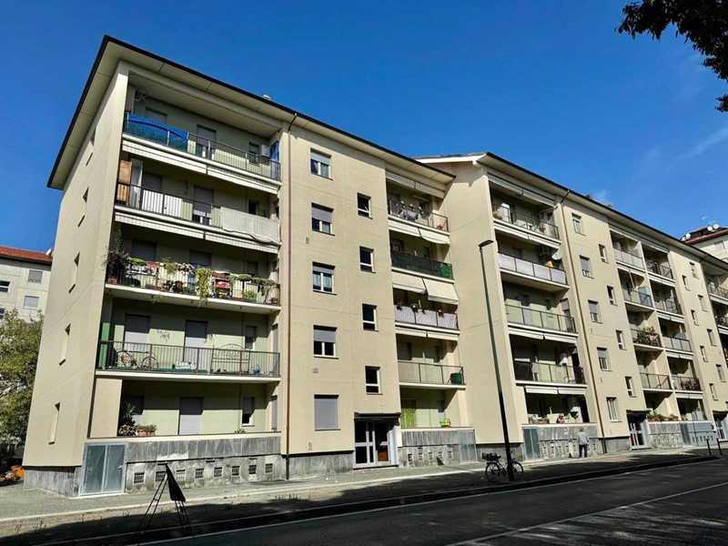 Trilocale in Vendita a Torino, 89'000&euro;, 87 m²