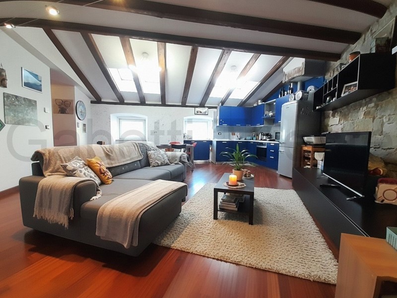 Trilocale in Vendita a Trieste, 168'000&euro;, 118 m²