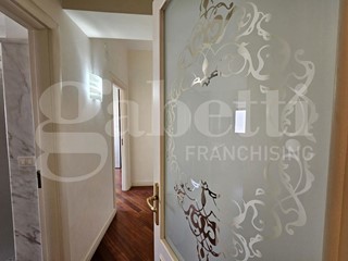 Appartamento in Vendita a Messina, 250'000&euro;, 145 m²