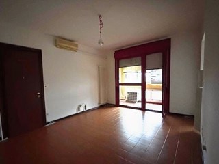 Quadrilocale in Vendita a Rovigo, 88'000&euro;, 85 m²