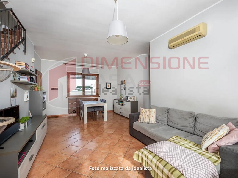 Appartamento in Vendita a Roma, zona VILLA VERDE, 284'000&euro;, 100 m², con Box