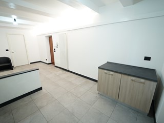 Quadrilocale in Affitto a Chiavari, zona Centro Storico, 700&euro;, 70 m²