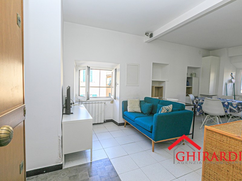 Appartamento in Affitto a Genova, zona Sestri Ponente, 600&euro;, 53 m², arredato