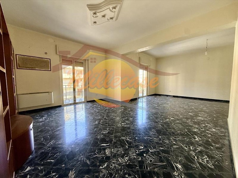 Appartamento in Vendita a Siracusa, zona Grottasanta - Tunisi, 158'000&euro;, 160 m²