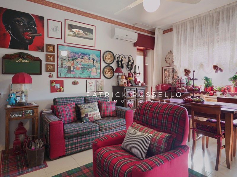 Appartamento in Vendita a Gela, 300'000&euro;, 204 m²