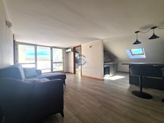Trilocale in Vendita a Catanzaro, zona Catanzaro Lido, 130'000&euro;, 70 m², arredato