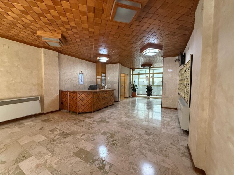 Quadrilocale in Vendita a Palermo, 240'000&euro;, 125 m²