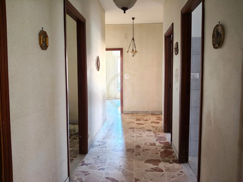 Appartamento in Affitto a Acireale, zona Semicentro, 500&euro;, 140 m², con Box