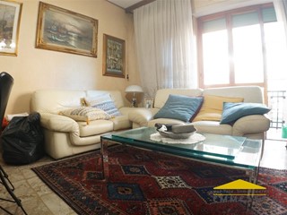 Quadrilocale in Vendita a Massa, 240'000&euro;, 95 m²