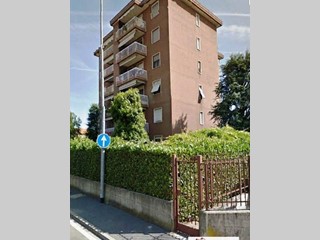 Trilocale in Vendita a Settimo Milanese, 210'000&euro;, 100 m²