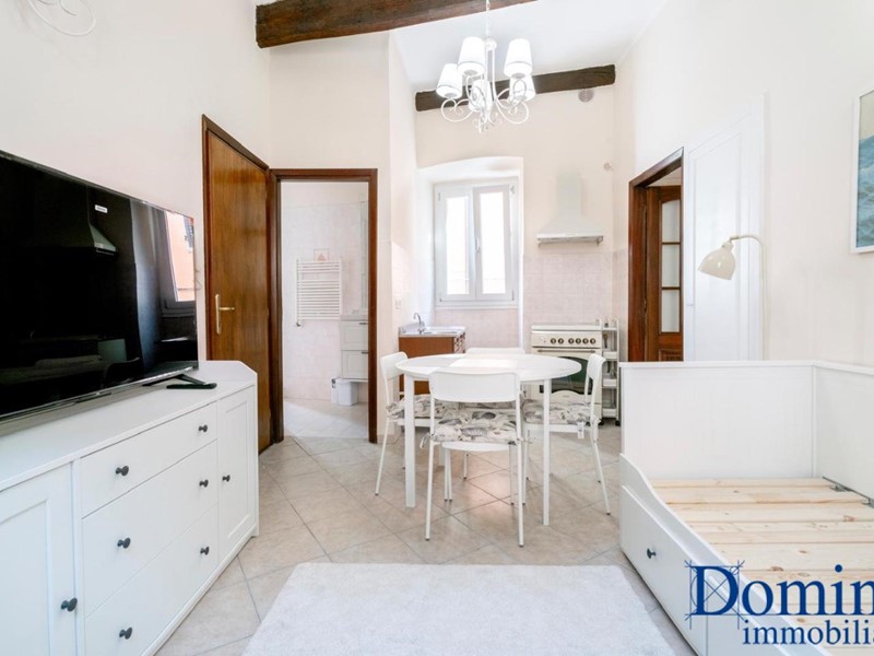 Quadrilocale in Affitto a Massa, 1'200&euro;, 80 m², arredato