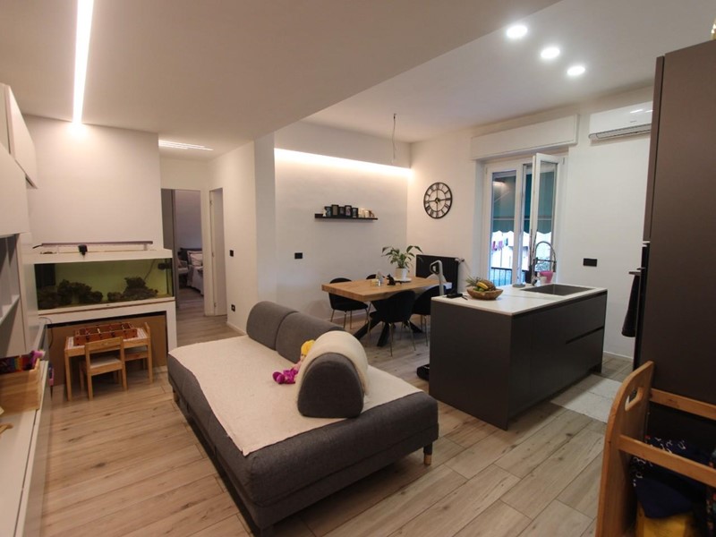 Quadrilocale in Vendita a La Spezia, zona Rebocco, 245'000&euro;, 82 m², arredato