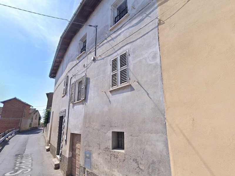 Quadrilocale in Vendita a Alice Bel Colle, 31'905&euro;, 212 m²