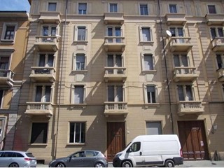 Quadrilocale in Vendita a Alessandria, 88'824&euro;, 122 m², con Box