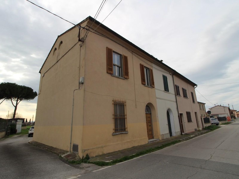 Quadrilocale in Vendita a Pisa, zona Putignano Pisano, 129'000&euro;, 100 m²