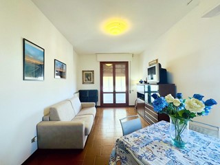 Quadrilocale in Vendita a Camaiore, zona Lido di Camaiore, 349'000&euro;, 78 m²